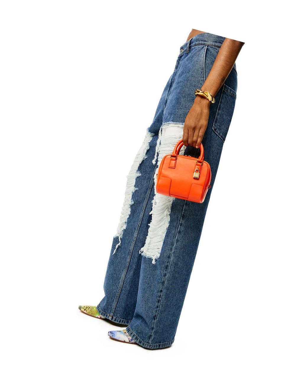 Loewe Amazona 16 Square bag in nappa calfskin Naranjas | XEHIM-8504