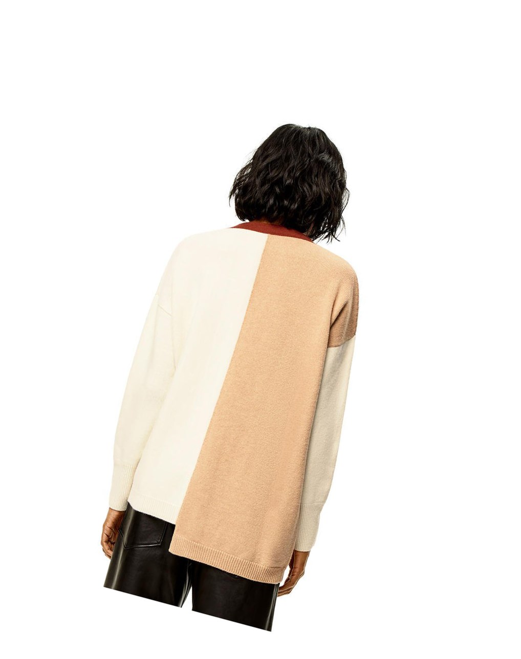 Loewe Anagram asymmetric cardigan in wool Ecru / Camel | HPJGQ-6372