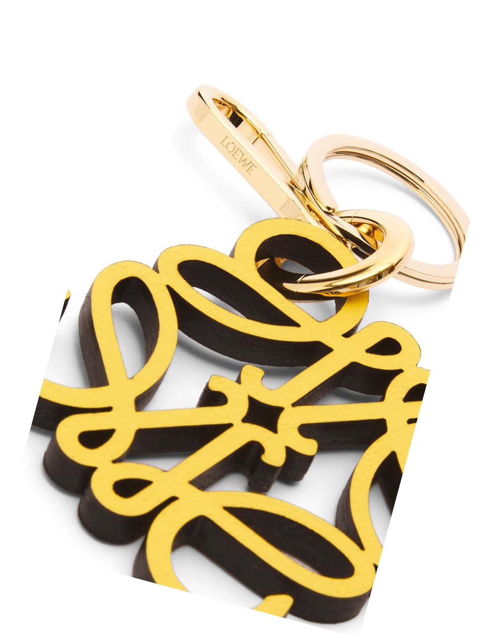 Loewe Anagram charm in calfskin Amarillos Dorados | RCQMB-7053