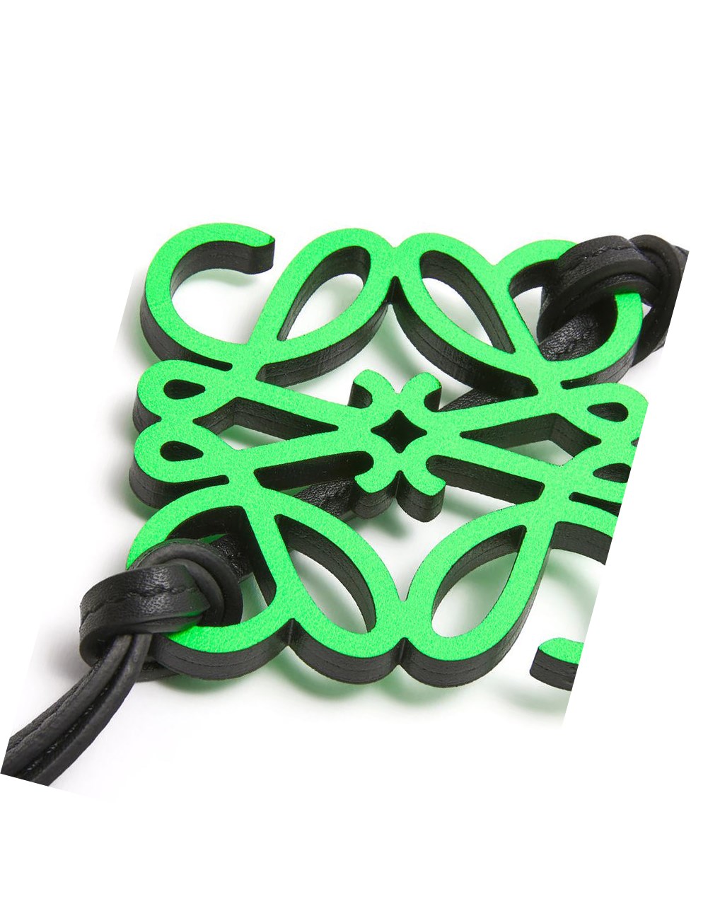 Loewe Anagram charm in metal and calfskin Verdes | NDRQO-5921