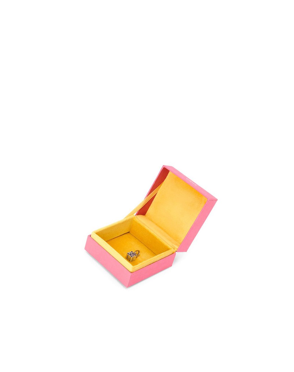 Loewe Anagram charm in sterling silver Plateados | VGBTW-2180