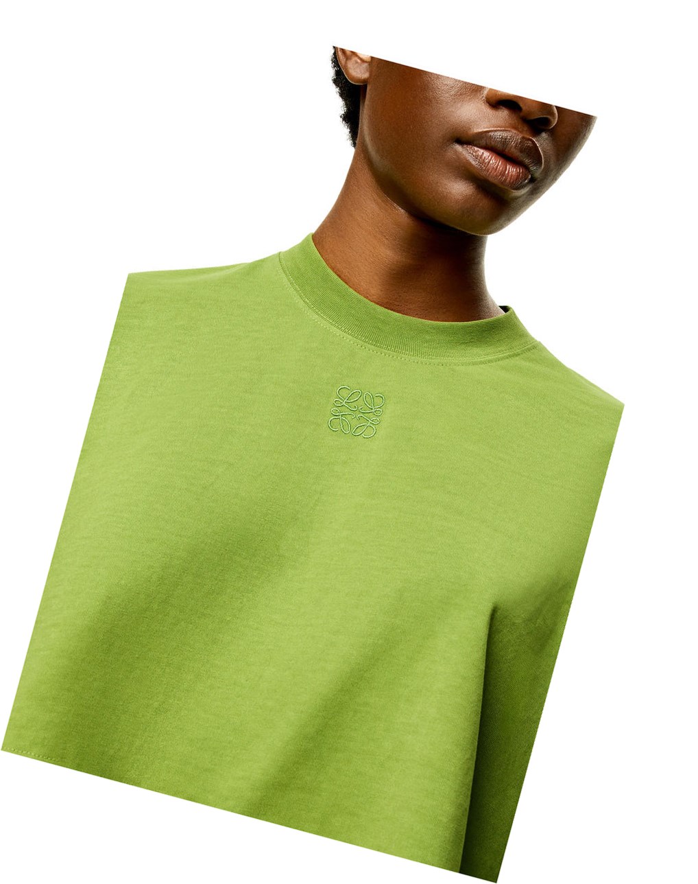 Loewe Anagram cropped T-shirt in cotton Verdes | LUMFH-7508