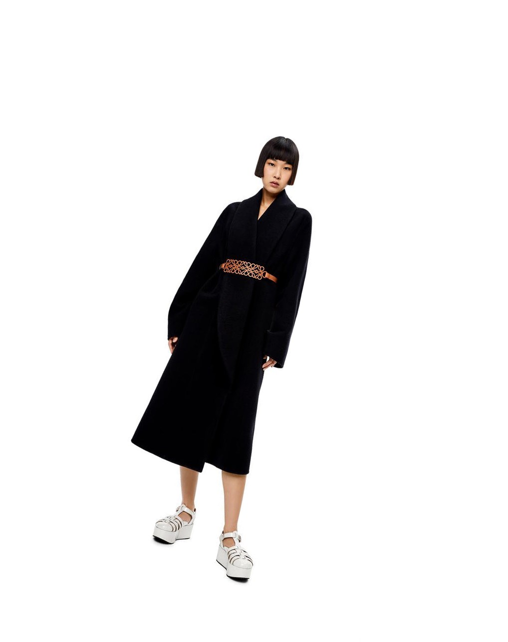 Loewe Anagram cut-out belt in smooth calfskin Dorados | NYQDJ-1608