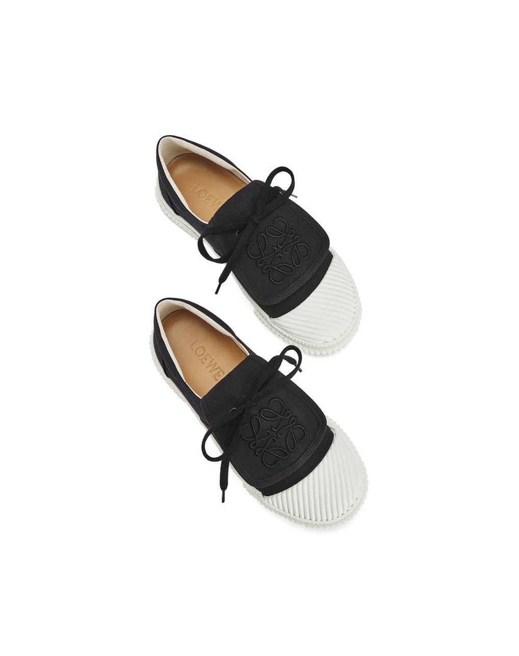 Loewe Anagram flap sneaker in canvas Negros | GWZSV-1527
