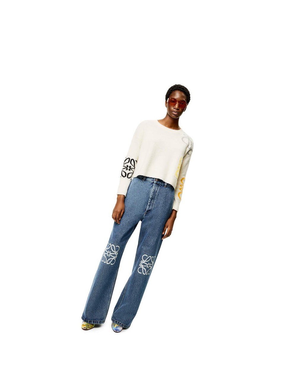 Loewe Anagram intarsia sweater in wool Blancos | MJLNX-2146