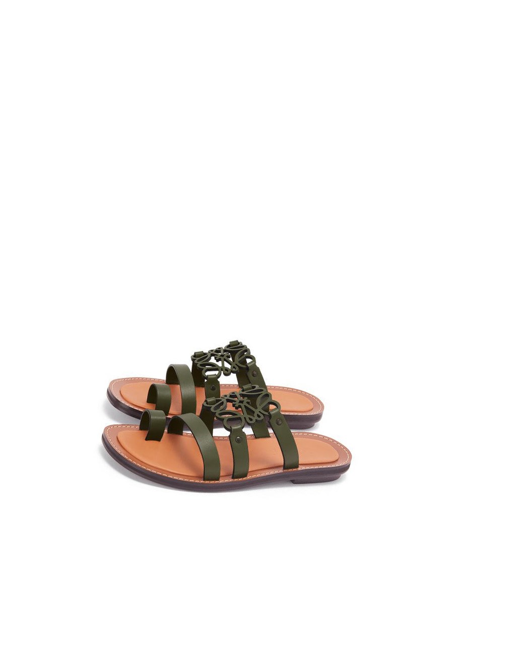 Loewe Anagram mule in calfskin Verdes Oscuro | LUNHB-4785
