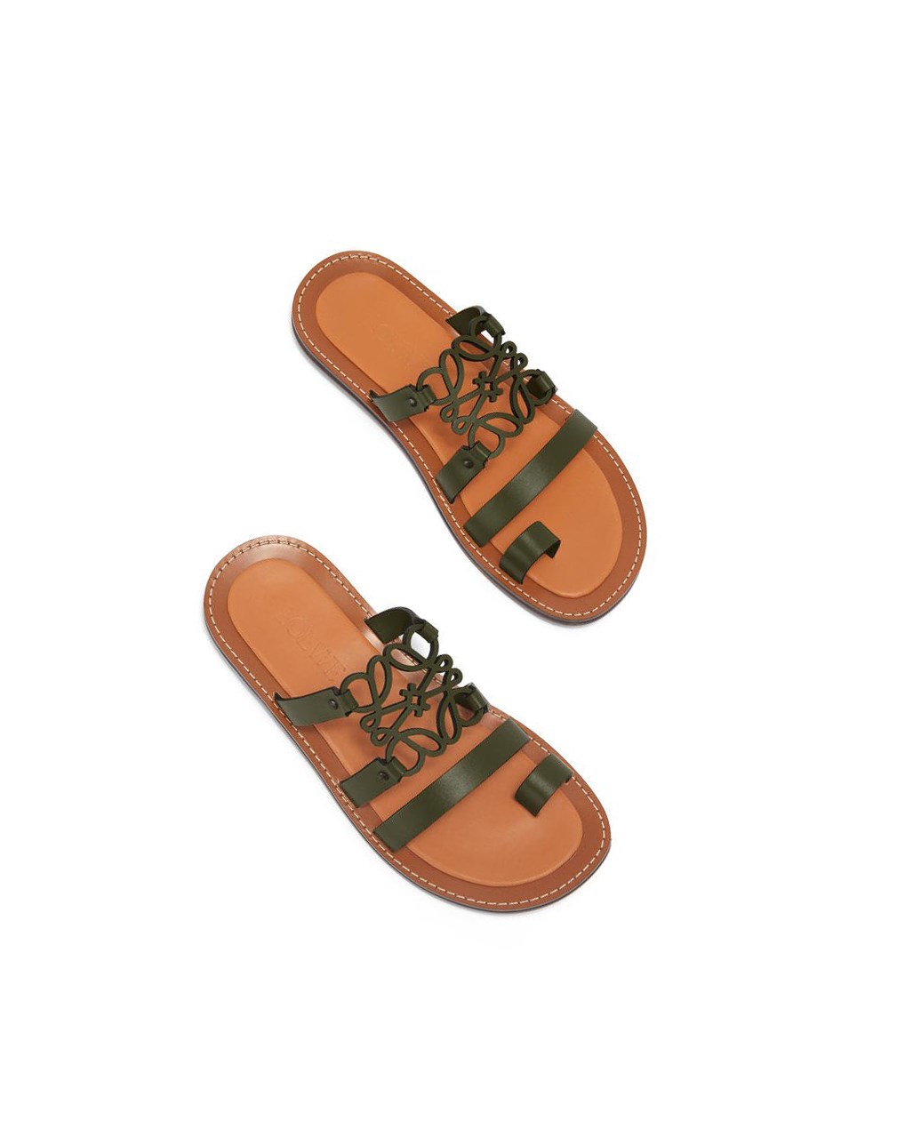 Loewe Anagram mule in calfskin Verdes Oscuro | LUNHB-4785