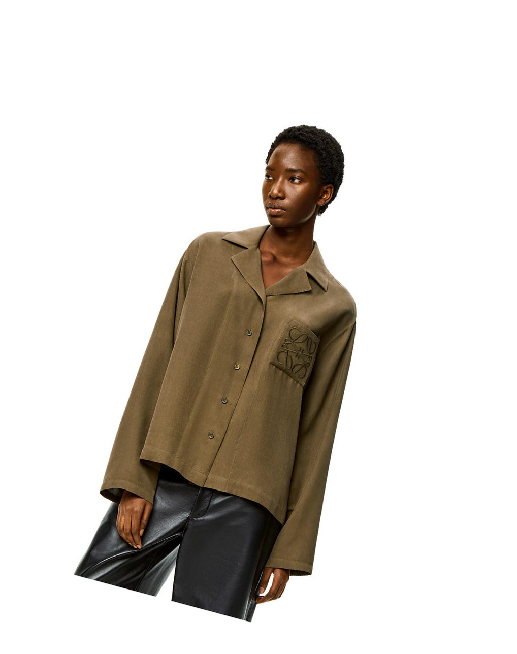 Loewe Anagram pyjama blouse in silk Verdes | POXFB-5926