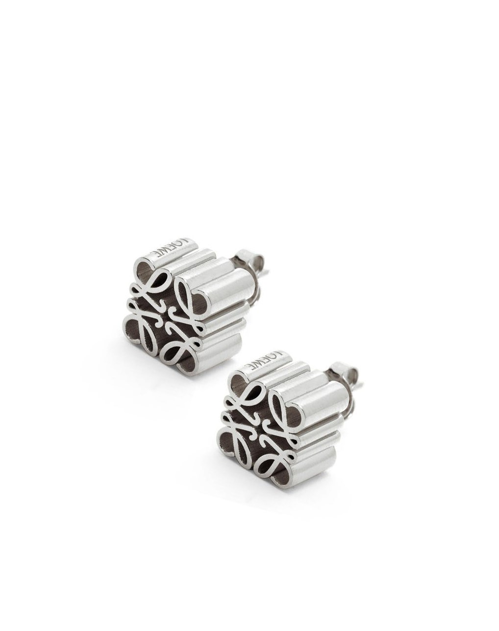 Loewe Anagram stud earrings in sterling silver Plateados | TUIVA-2083