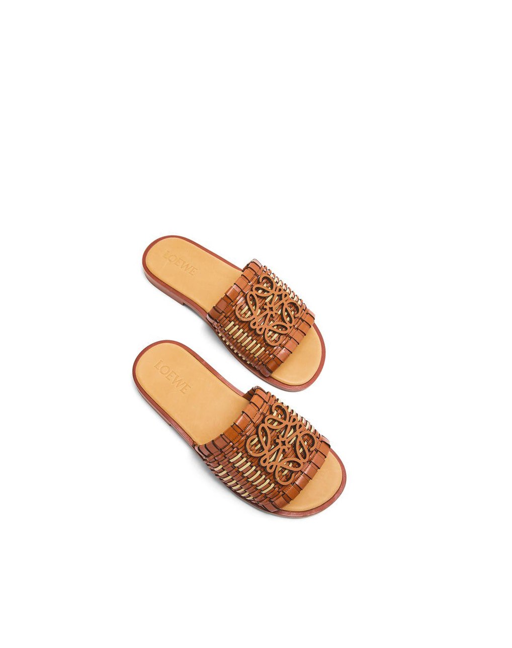 Loewe Anagram woven slide in calfskin Tan / Natural | JUBSQ-5430