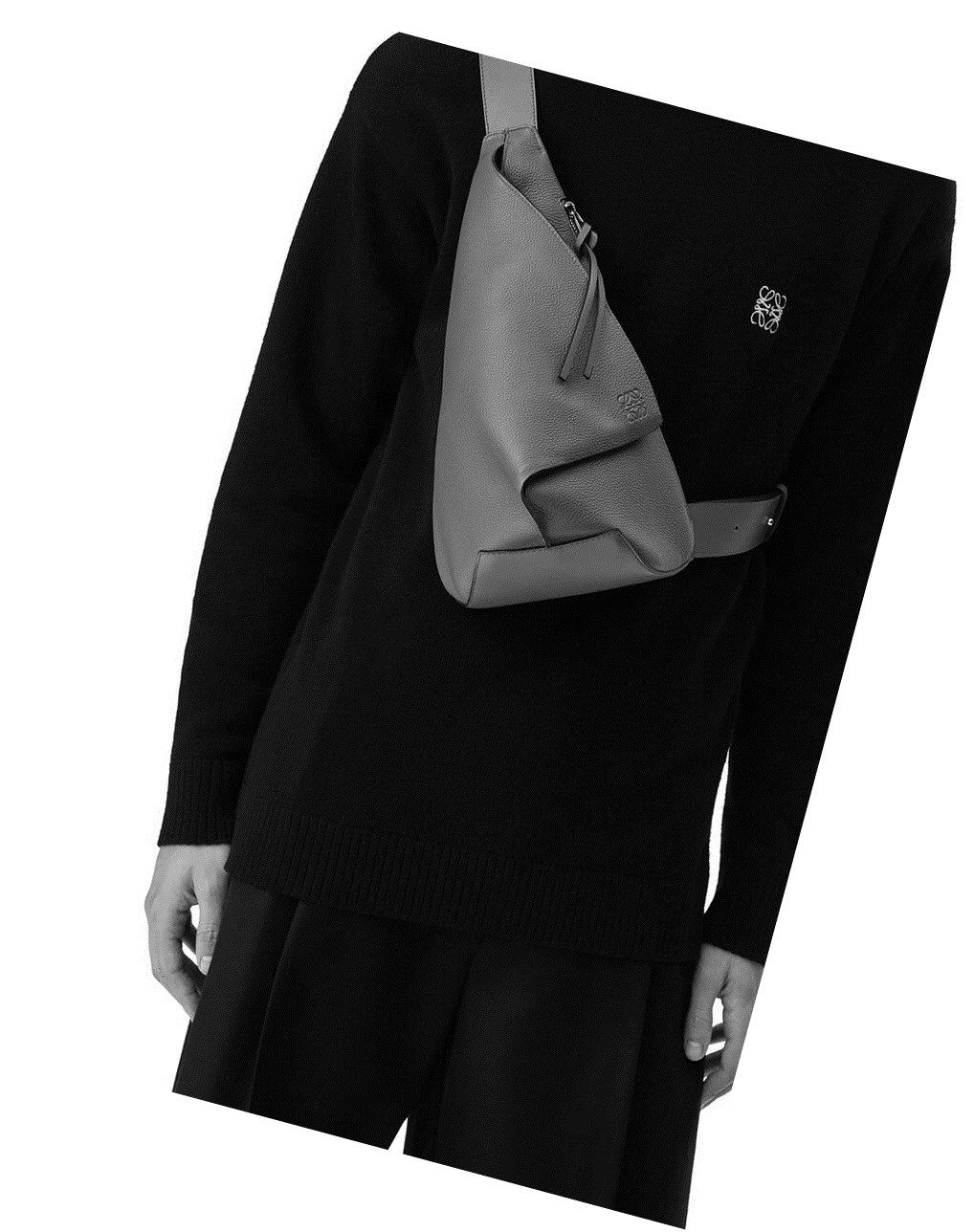 Loewe Anton sling in soft grained calfskin Negros | FGTSE-7406