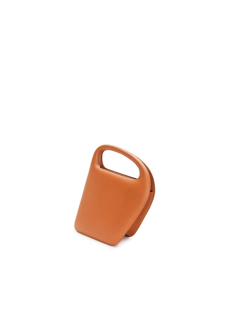 Loewe Architects D bag in natural calfskin Tan | NQDAB-1430