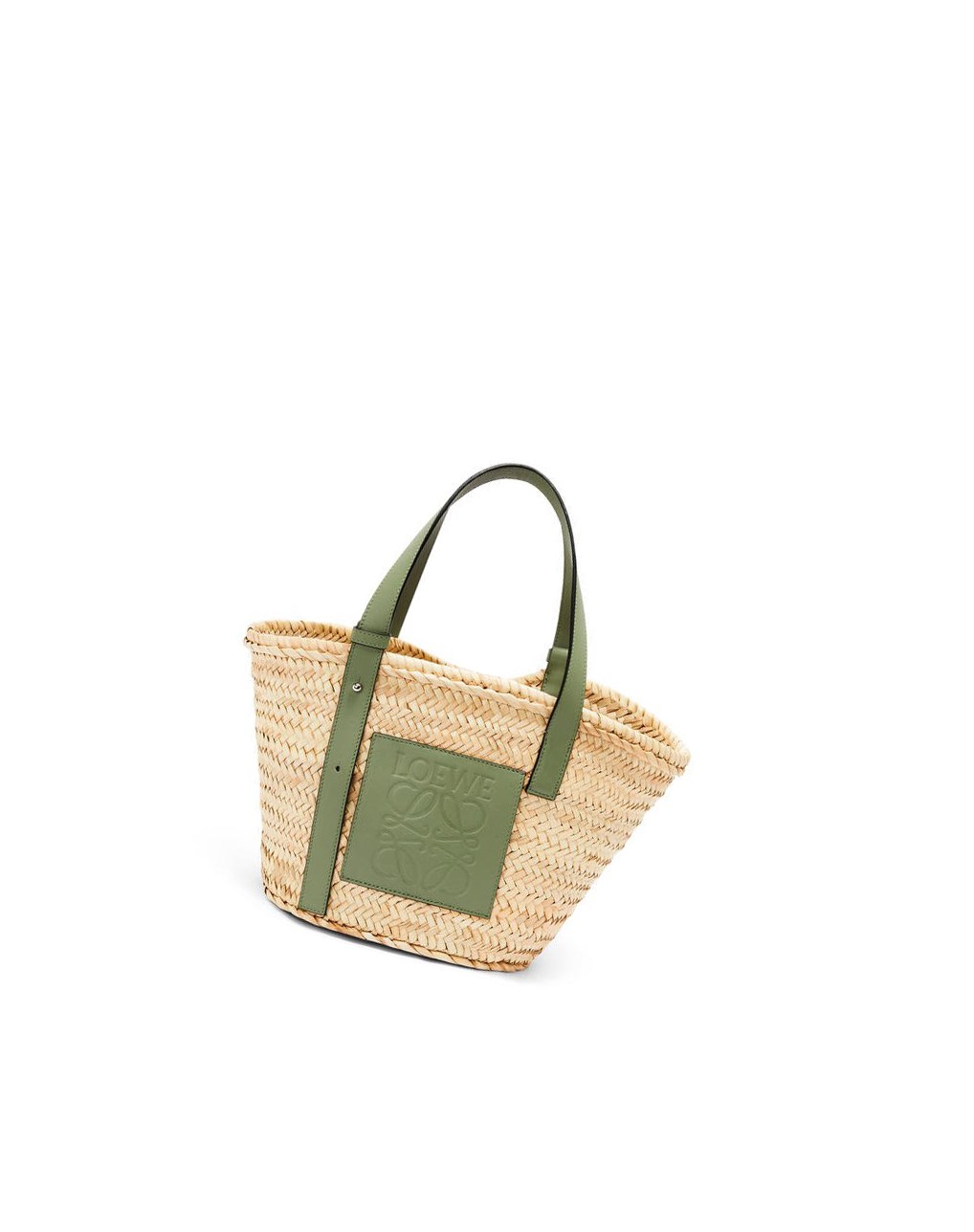 Loewe Basket bag in palm leaf and calfskin Natural / Rosemary | HEKJN-4398