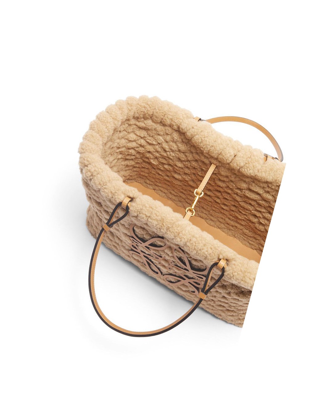 Loewe Basket bag in shearling Camel | LUNBZ-0468