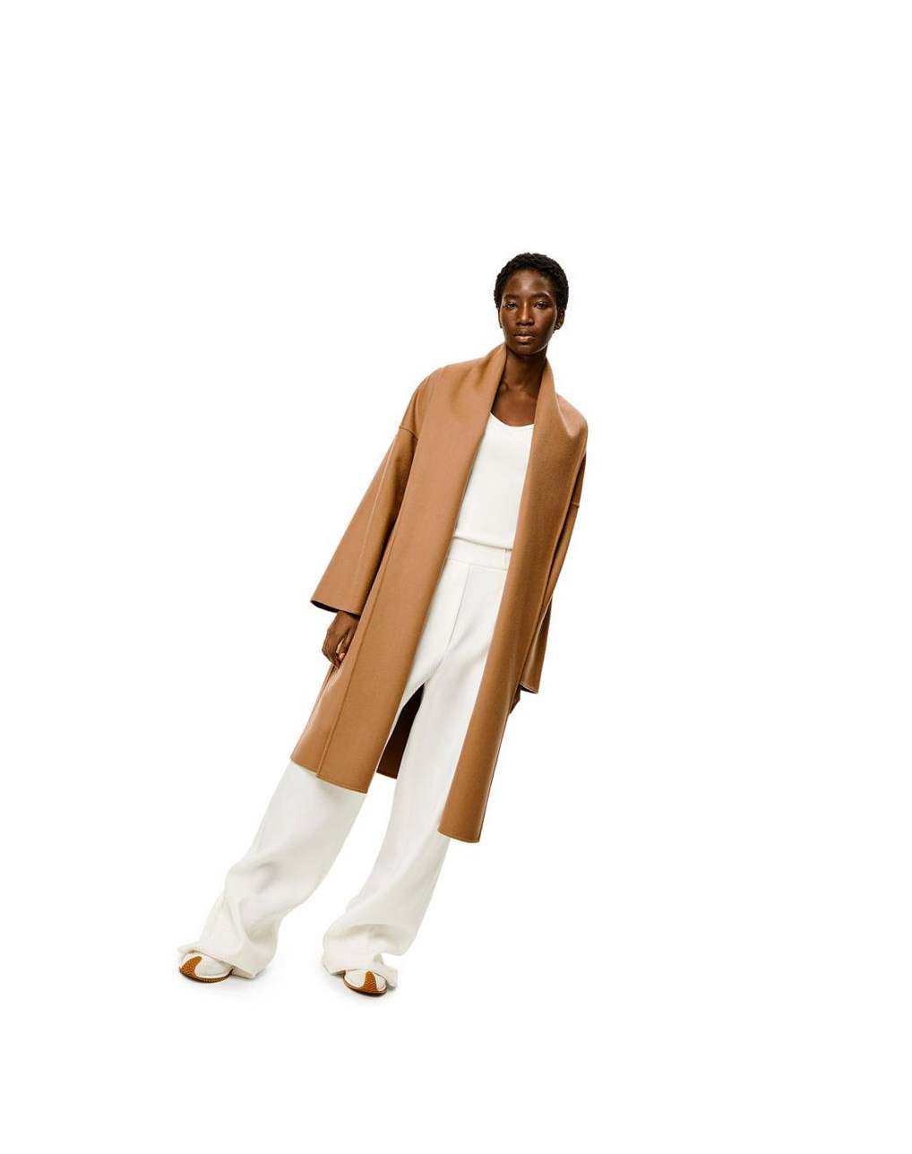 Loewe Belted coat in wool and cashmere Camel | KUGMV-5723