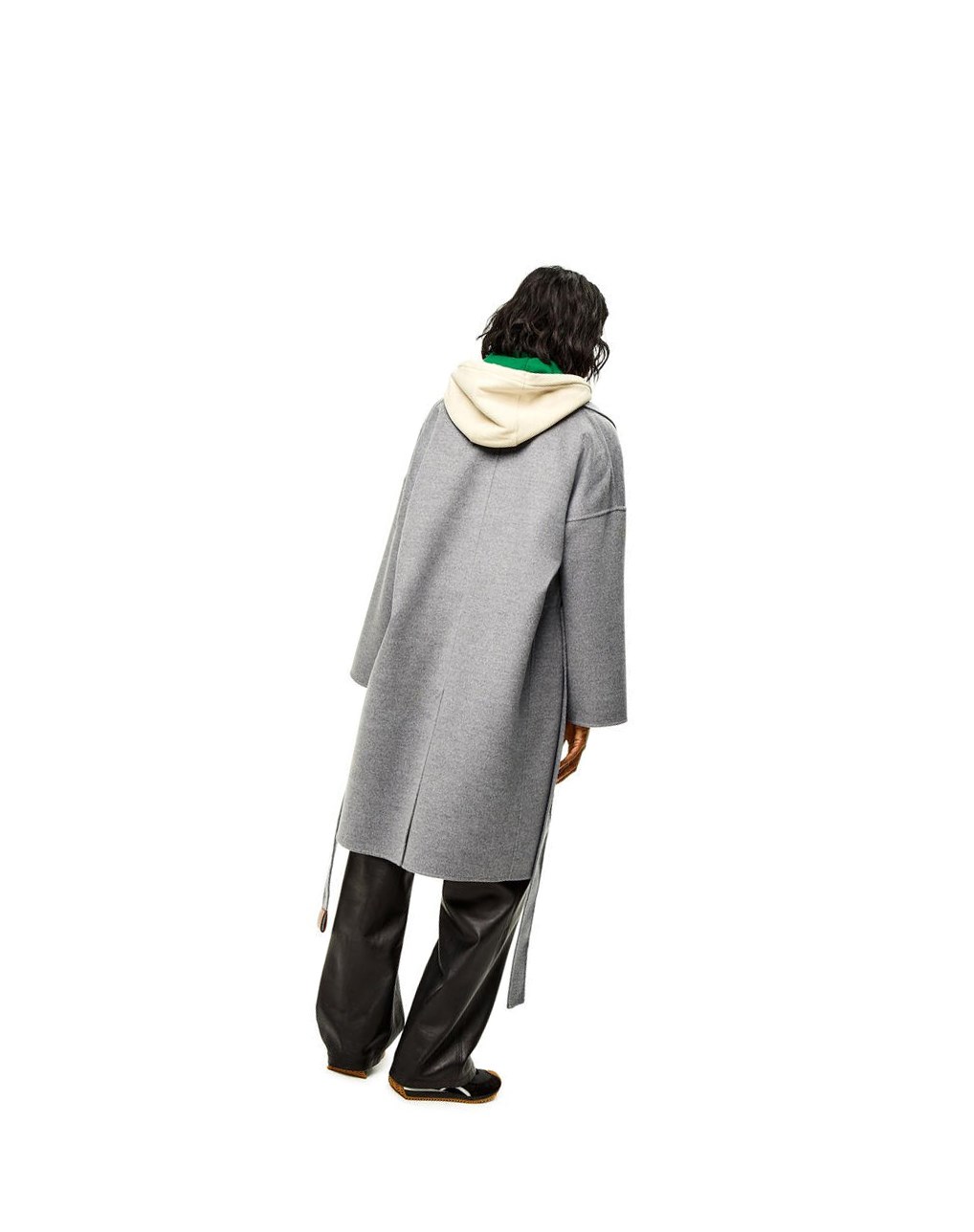 Loewe Belted coat in wool and cashmere Grises | AFZQB-5870