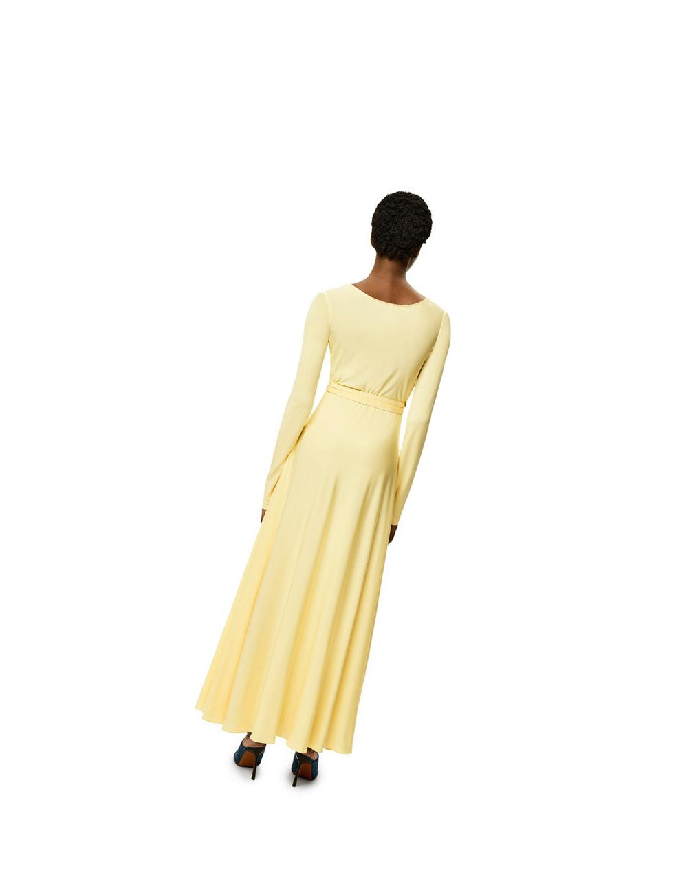 Loewe Belted midi dress in viscose Amarillos Claro | IECXL-6325