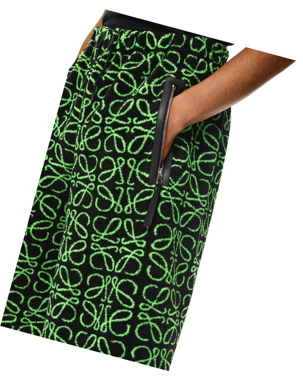 Loewe Bermuda shorts in Anagram jacquard fleece Negros Verdes | RPKZS-7362