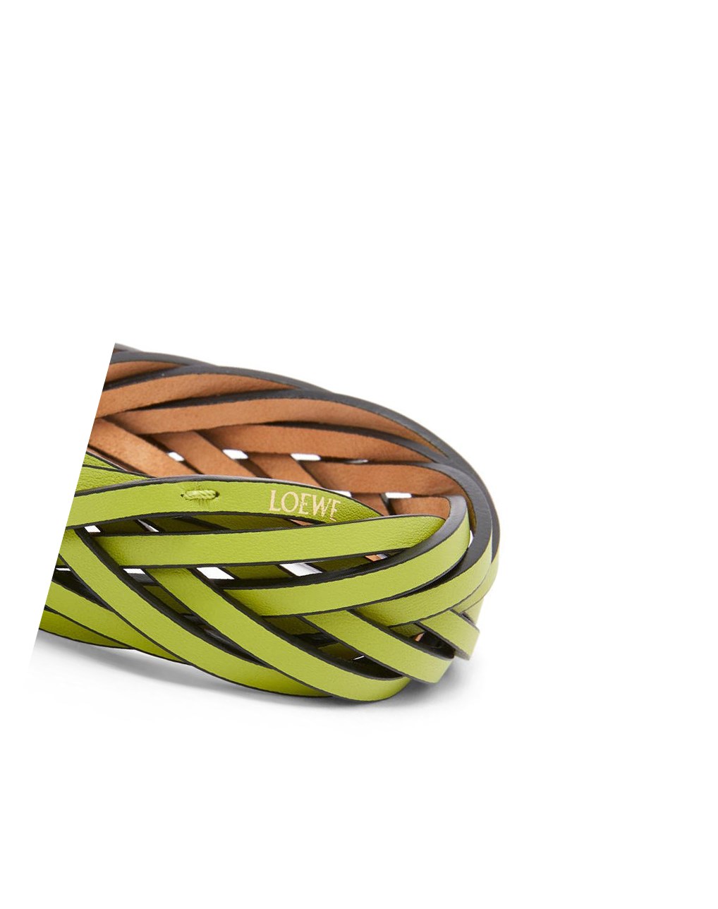 Loewe Braided bangle in classic calfskin Verdes | MPBYR-4180