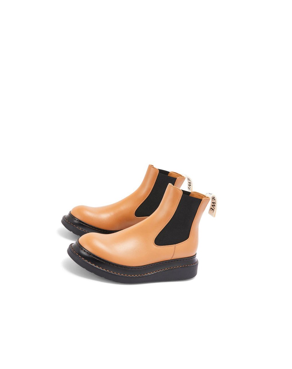 Loewe Chelsea boot in calfskin Desert | FKTMN-3481