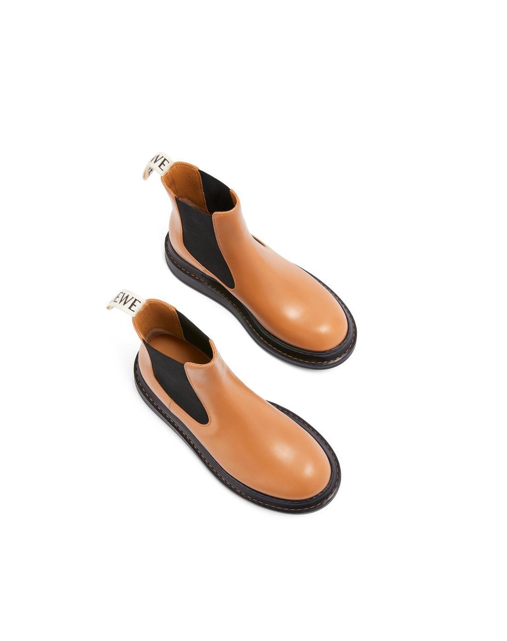 Loewe Chelsea boot in calfskin Desert | FKTMN-3481