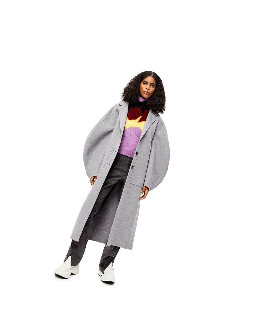 Loewe Circular sleeve belted coat in wool and cashmere Grises | MNYPC-9570