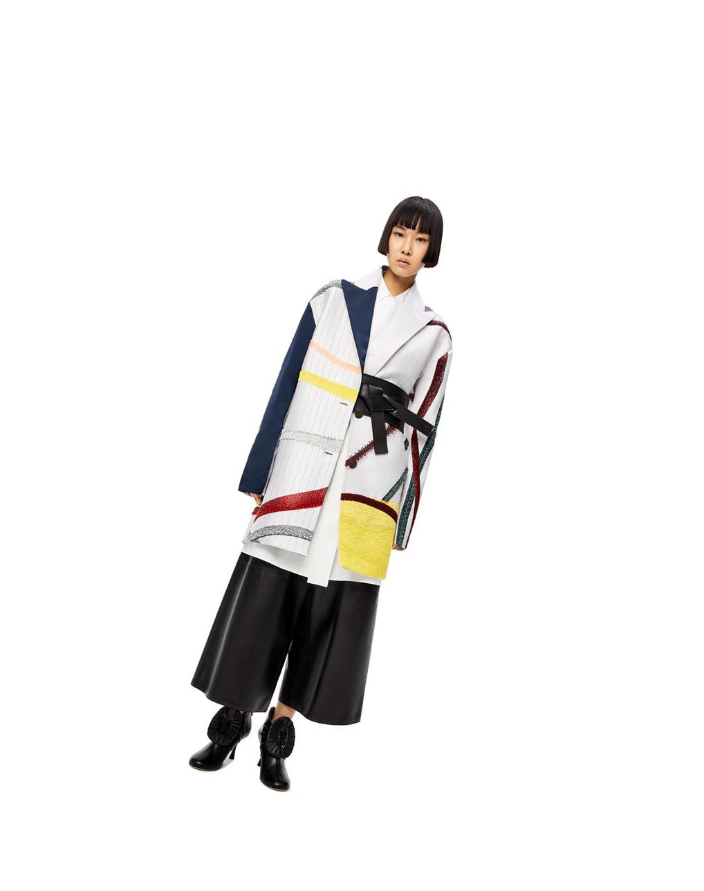 Loewe Cropped elasticated trousers in nappa Negros | CAHJT-1870