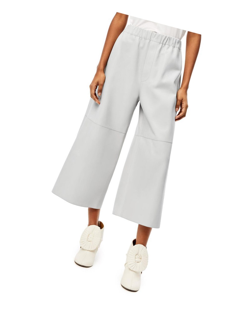 Loewe Cropped elasticated trousers in nappa Grises Claro | SMGOD-0163