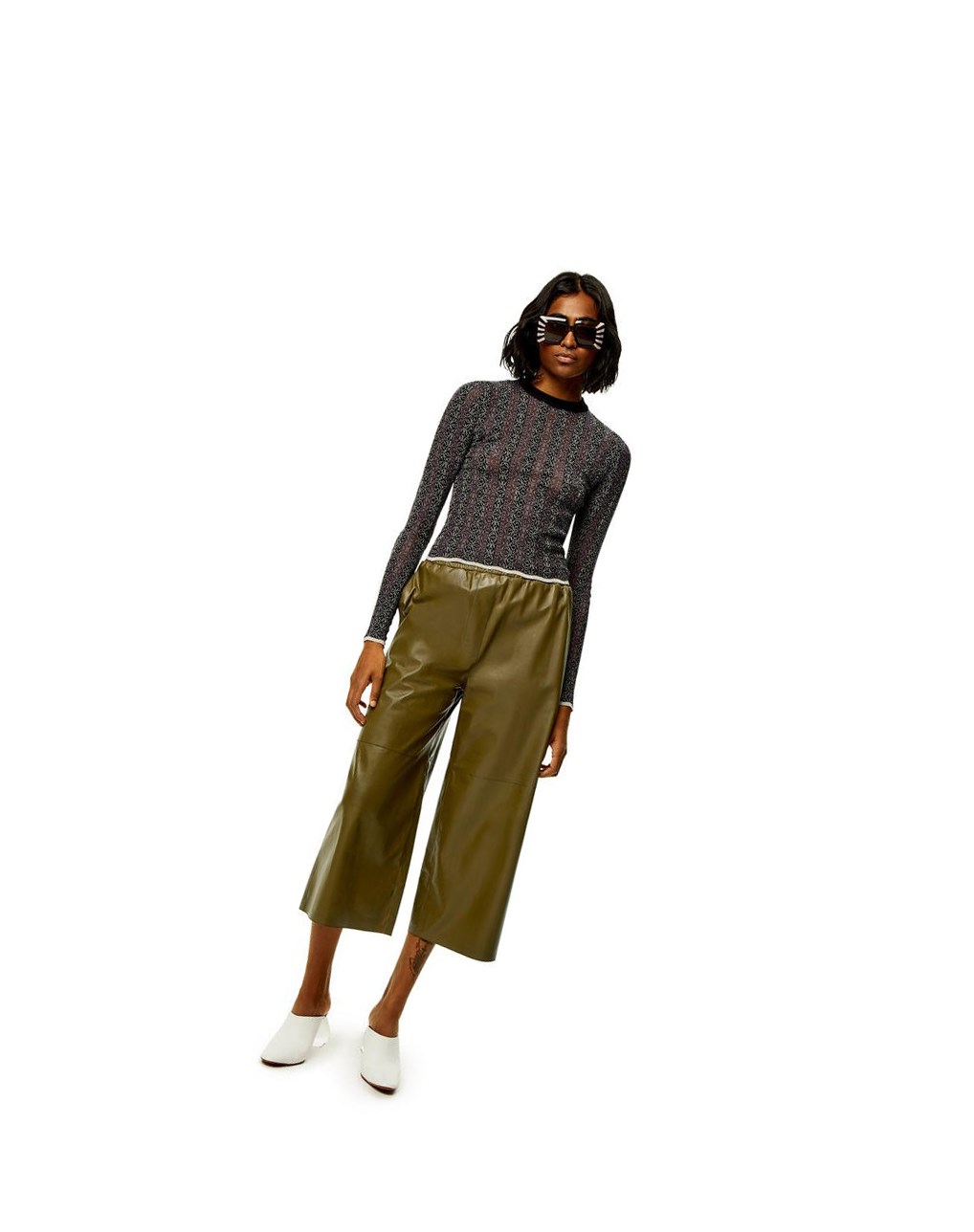 Loewe Cropped trousers in nappa Kaki Oscuro Verdes | ADPHX-5632