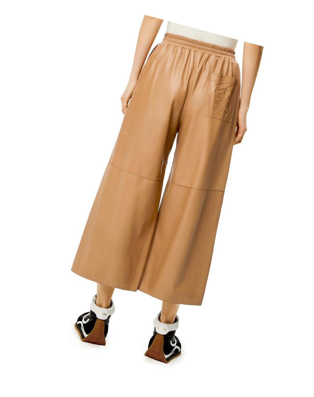 Loewe Cropped trousers in nappa Toffee | COJXE-5748