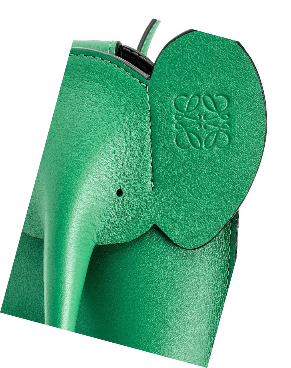 Loewe Elephant Pocket in classic calfskin Verdes | SZLJH-9748