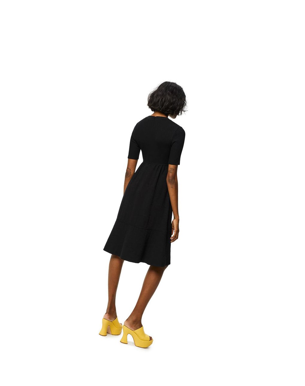 Loewe Encaje up dress in linen and cotton Negros | LKPRJ-5937