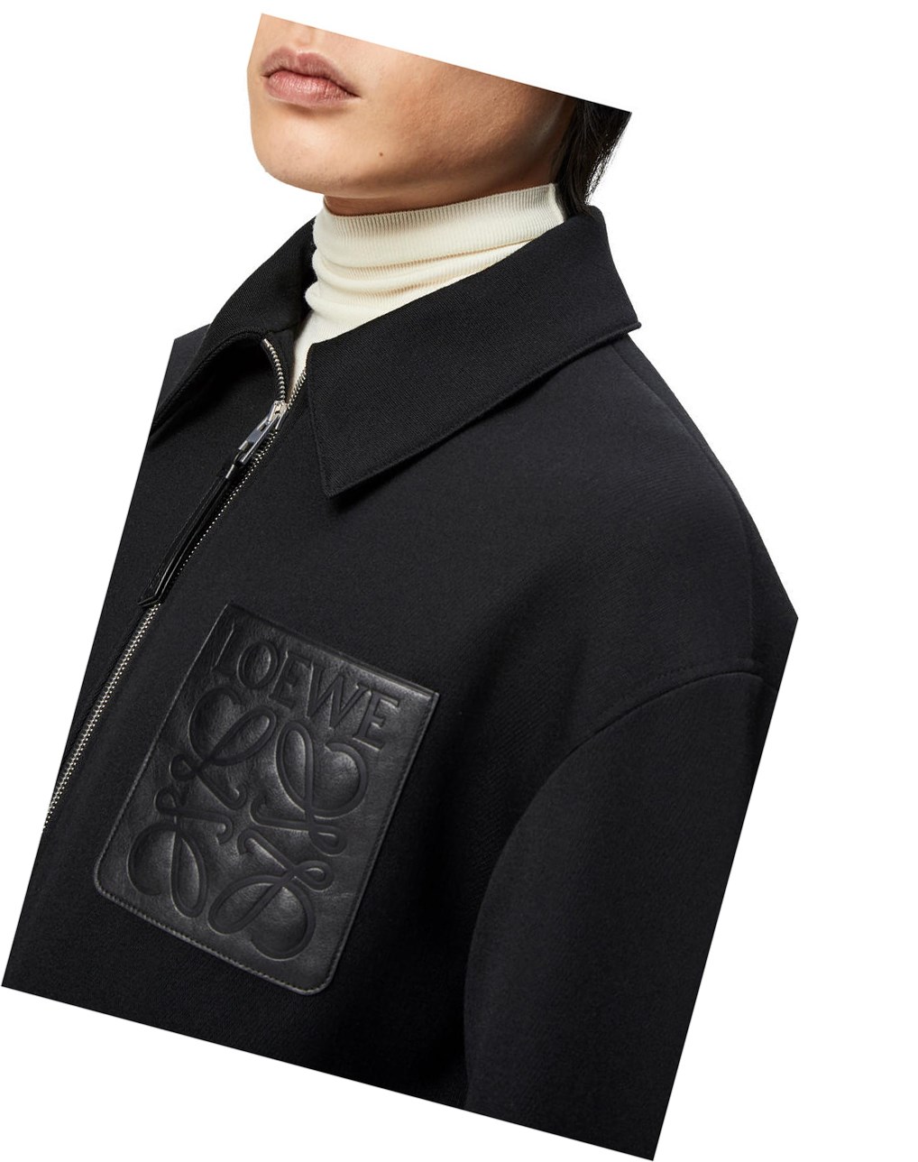Loewe Encapuchado Anagram zip parka in wool Negros | SEVGZ-9326