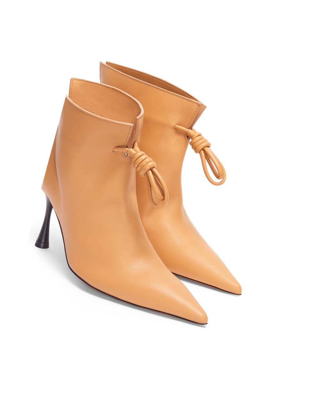 Loewe Flamenco boot in calfskin Warm Desert | NDKCY-4913