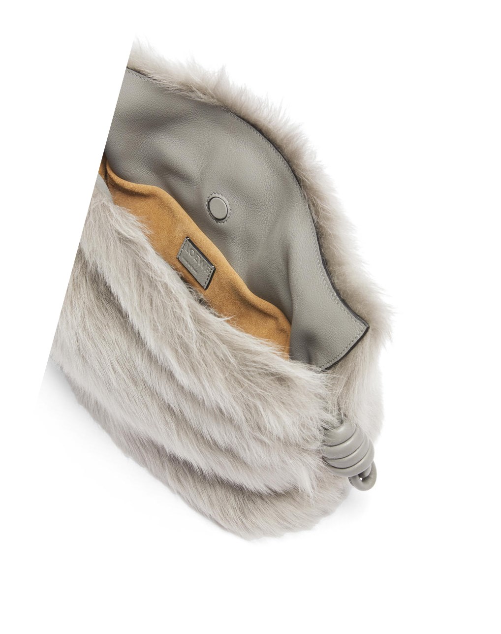 Loewe Flamenco clutch in shearling Grises | OEVDT-8173