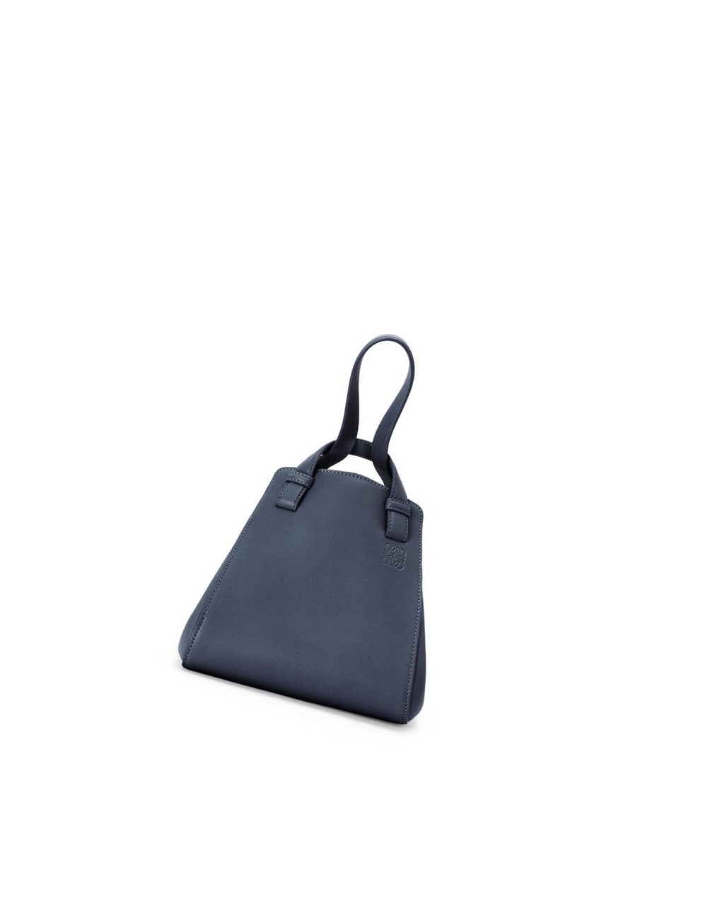Loewe Hammock Nugget bag in nappa calfskin Azul Marino Oscuro | DUAXN-9425