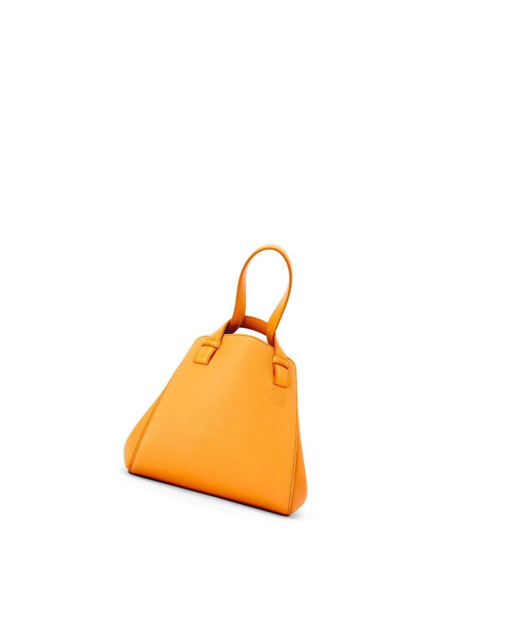 Loewe Hammock Nugget bag in soft grained calfskin Mandarin | KITVA-9127