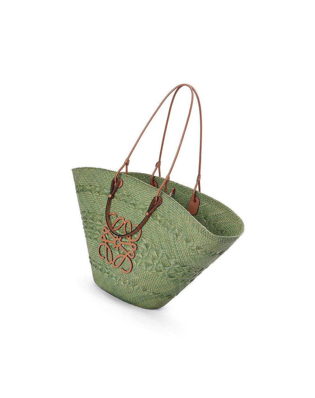 Loewe Large Anagram Basket bag in iraca palm and calfskin Verdes | ZMRFK-0542