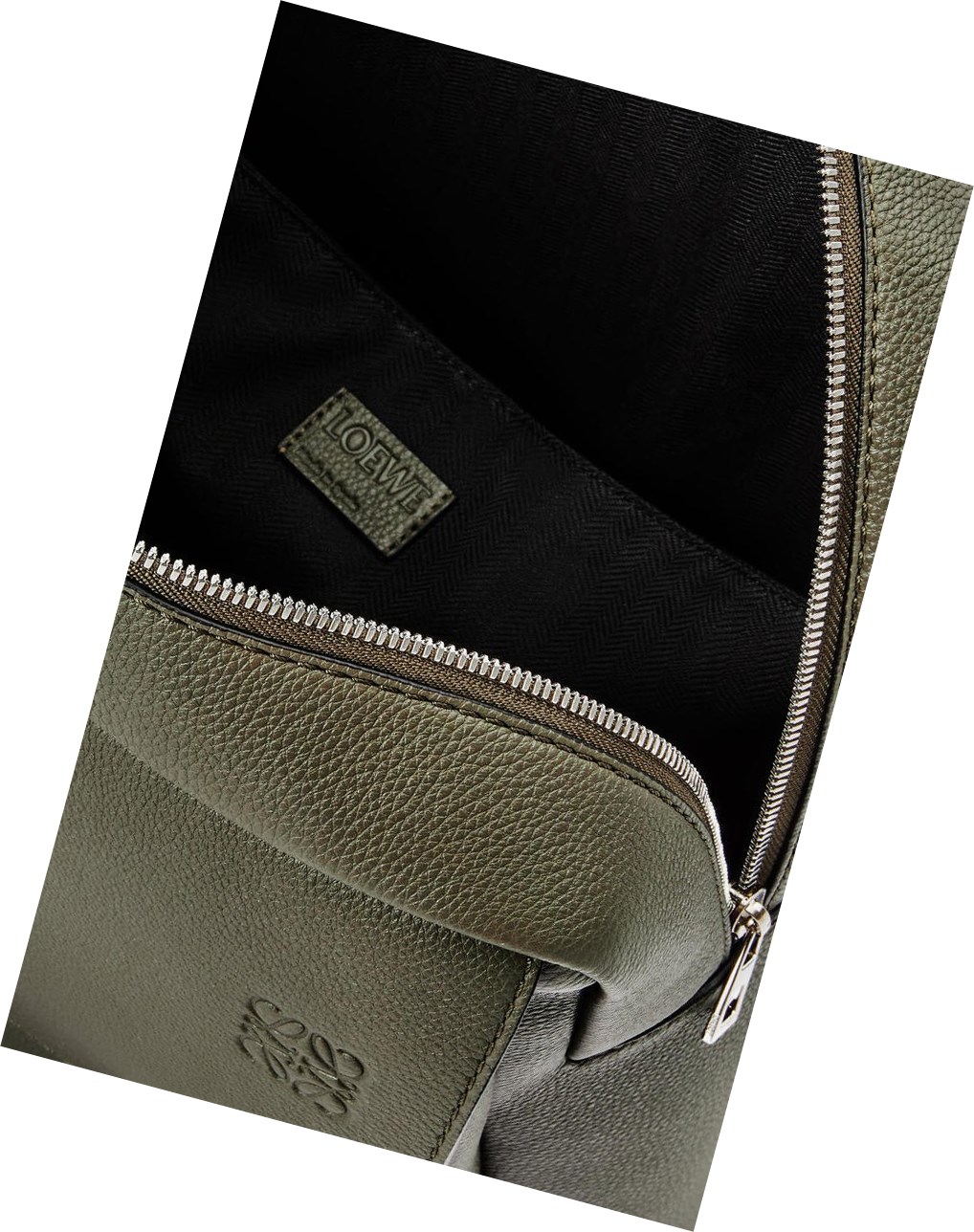 Loewe Military Backpack in soft grained calfskin Kaki Verdes | VDZXR-4562