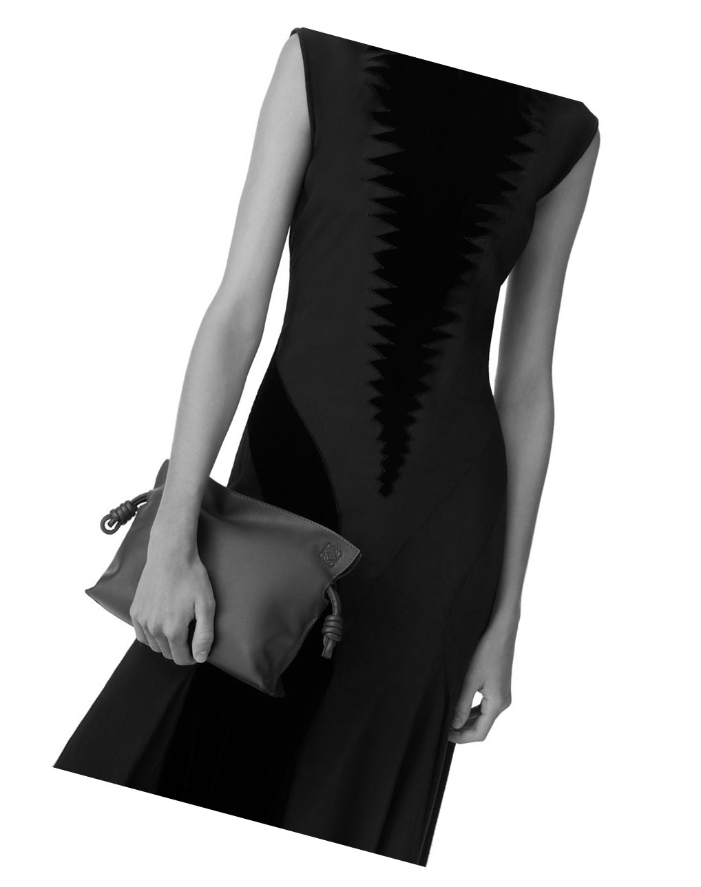Loewe Mini Flamenco clutch in nappa calfskin Grises | GTLAP-9842