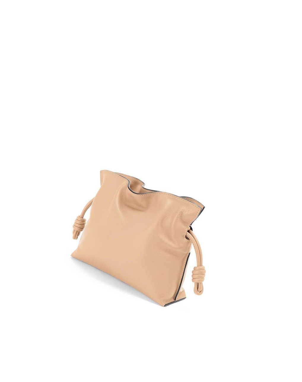 Loewe Mini Flamenco clutch in nappa calfskin with chain Nude | VZISF-0897