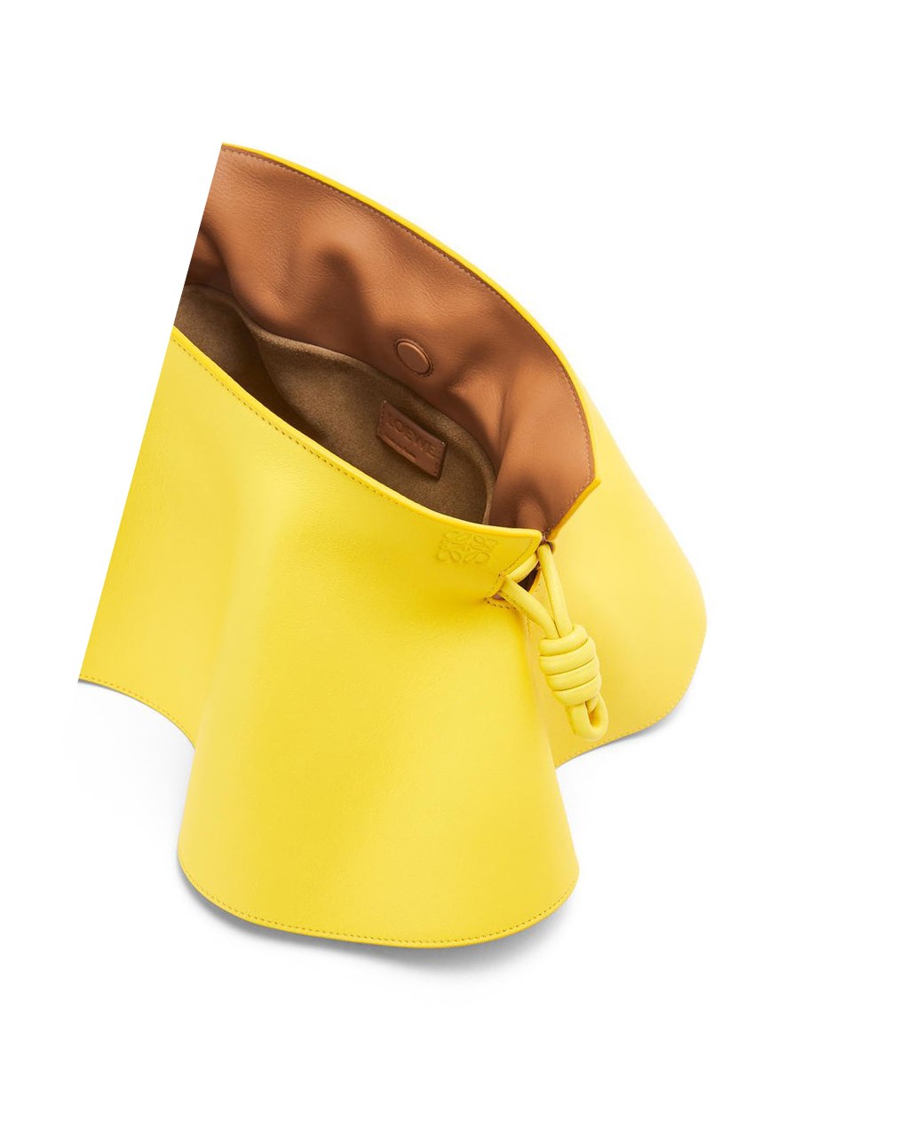 Loewe Mini Flamenco petal clutch in nappa calfskin Azules | UNEXT-6859