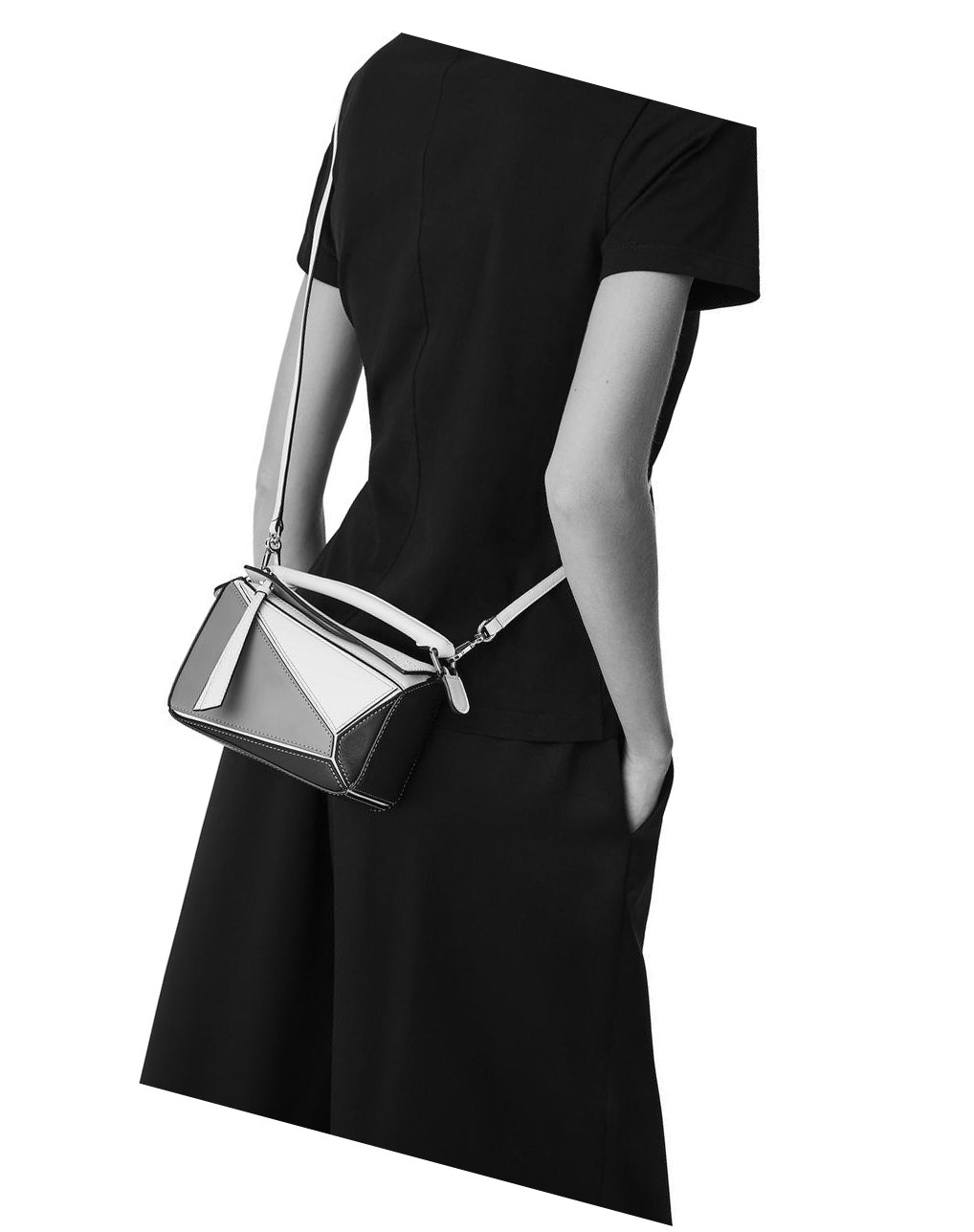 Loewe Mini Puzzle bag in classic calfskin Amarillos Blancos | EDHKP-2845