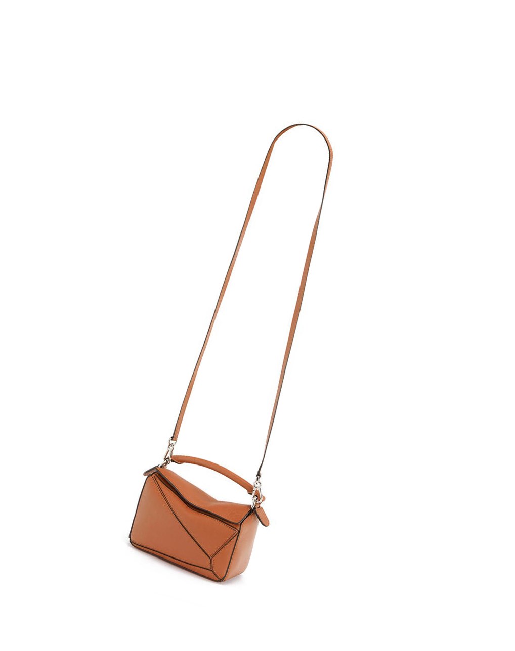 Loewe Mini Puzzle bag in classic calfskin Tan | SVHER-3281