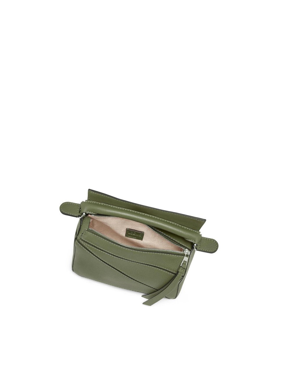 Loewe Mini Puzzle bag in classic calfskin Verdes | XRKIL-9571