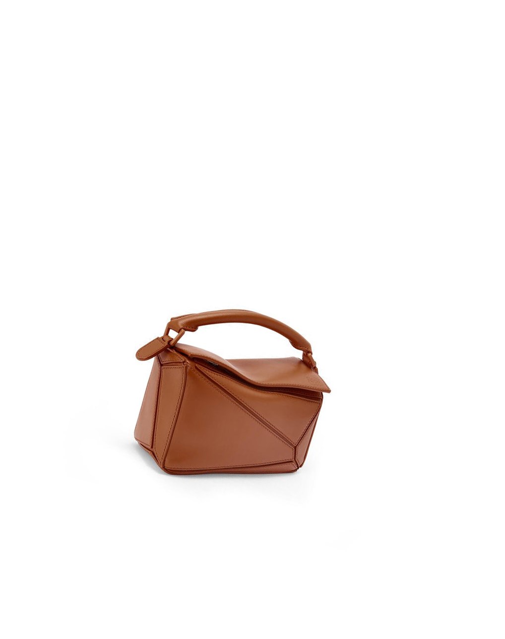 Loewe Mini Puzzle bag in satin calfskin Pecan | VSIAF-1495
