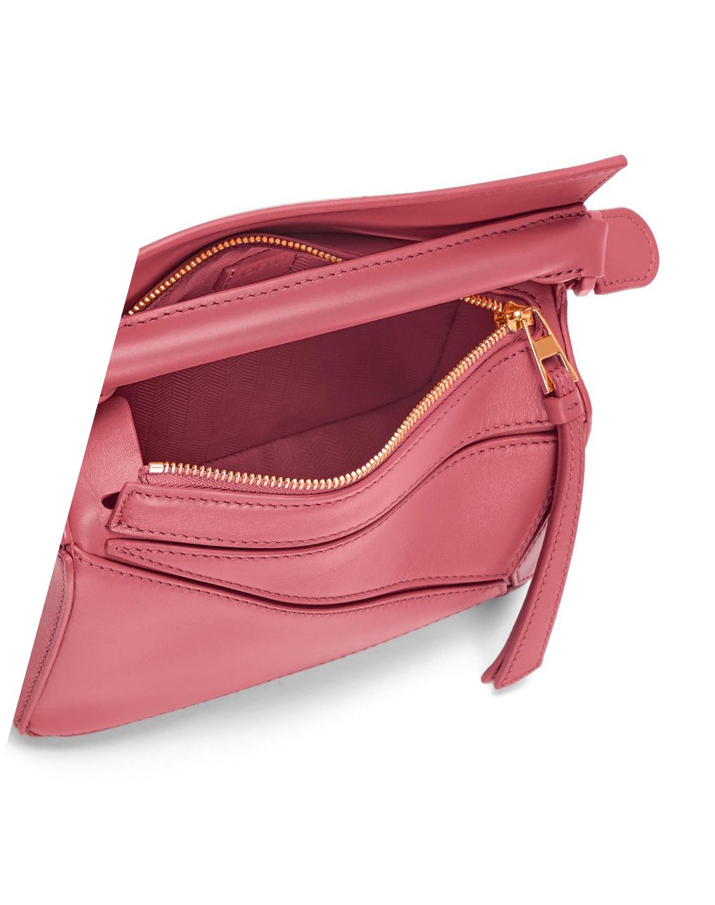 Loewe Mini Puzzle bag in satin calfskin Plumrose | VYXEL-4160