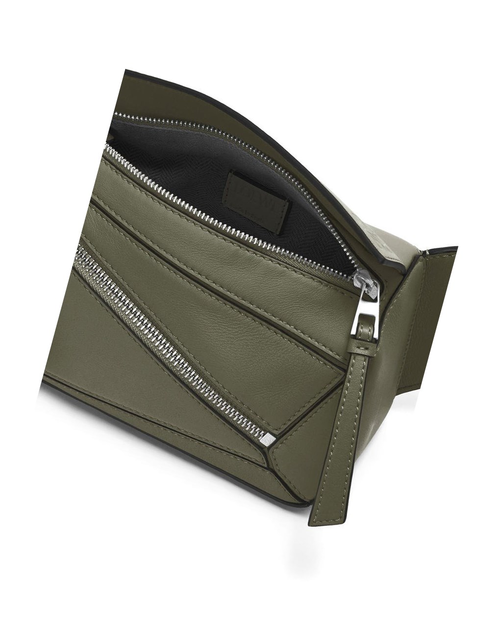 Loewe Mini Puzzle bumbag in classic calfskin Kaki Verdes | TCYPQ-9016