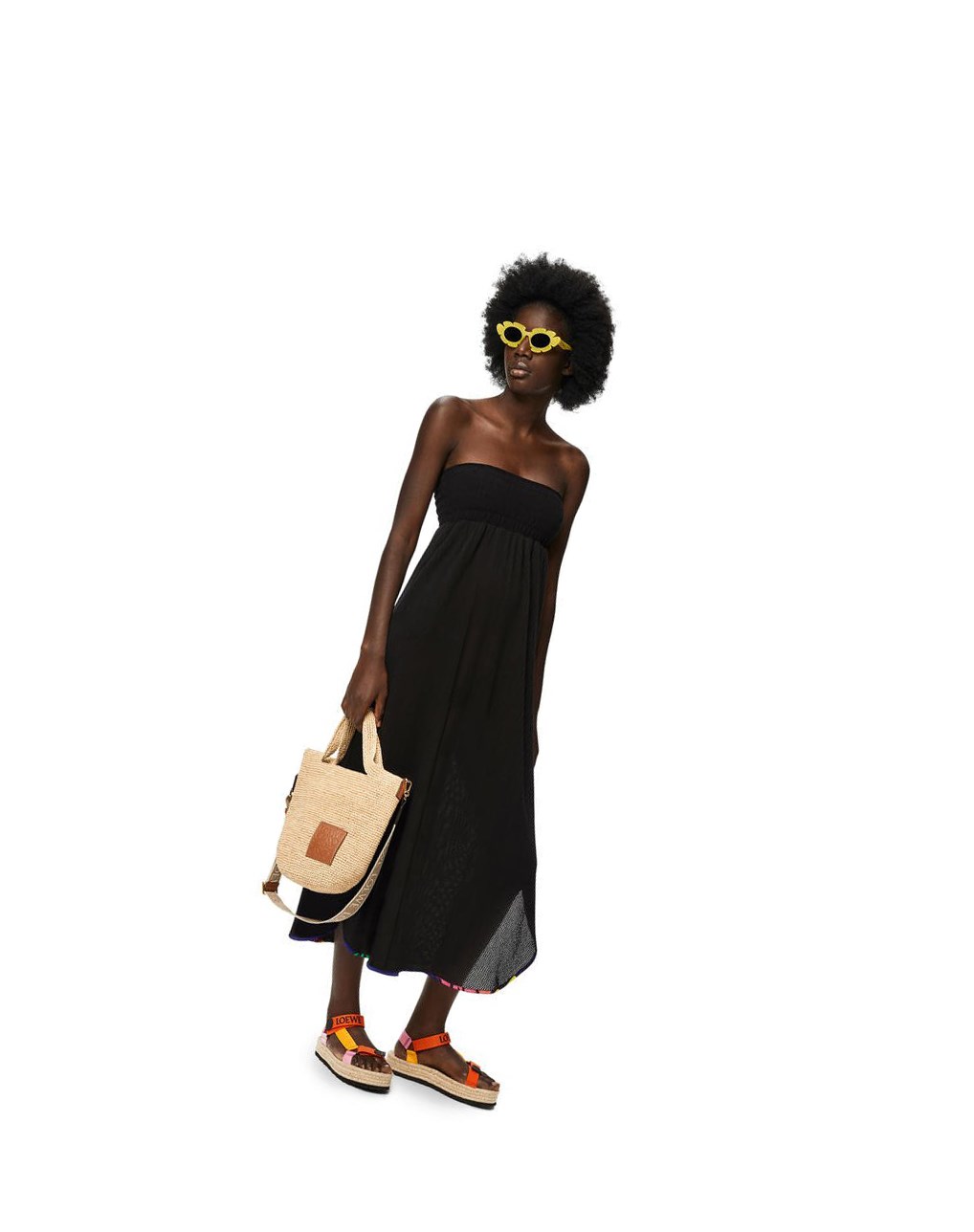 Loewe Mini Slit bag in raffia and calfskin Natural / Tan | TGLDX-2513