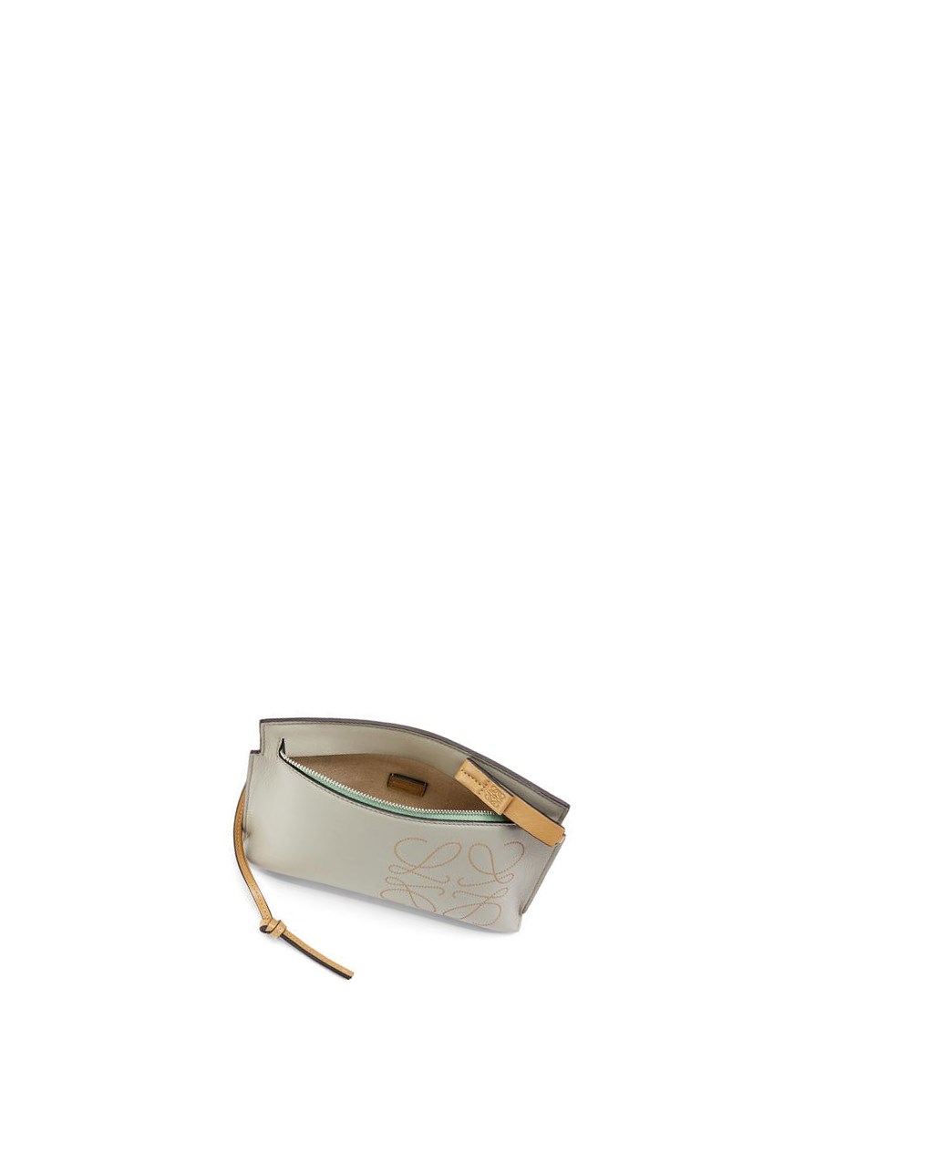 Loewe Mini T Pouch in classic calfskin Verdes Claro Dorados Oscuro | GATCU-7908